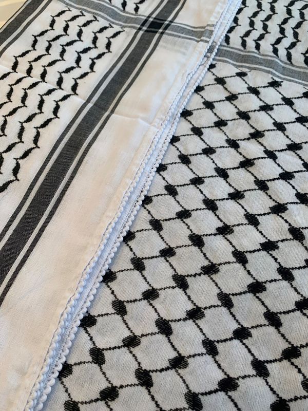 Klassisk stor keffiyeh, hvit og svart